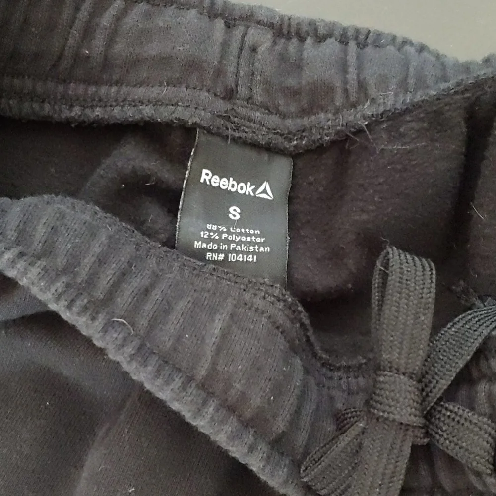 Reebok very good